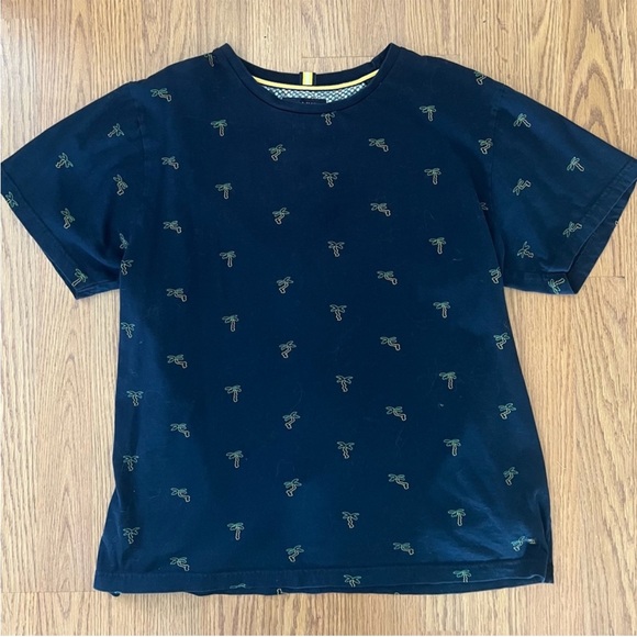 Denim & Flower Ricky Singh Palm Tree Shirt
Size XL - Picture 1 of 3